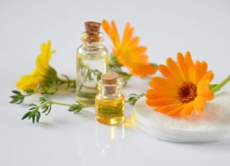 Calendula - October Birthflower - essential oils